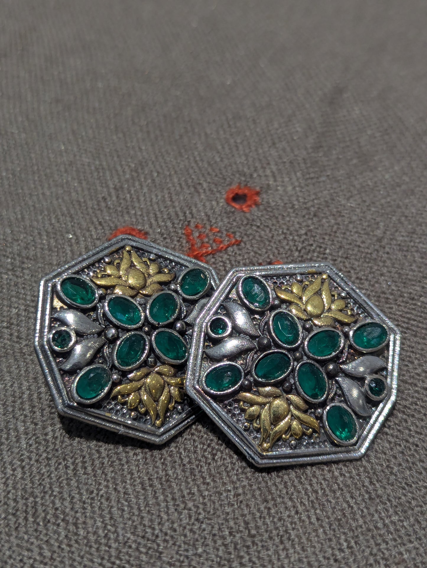 Antique Silver Finish Oxidised Brass Earrings (dual tone stone)